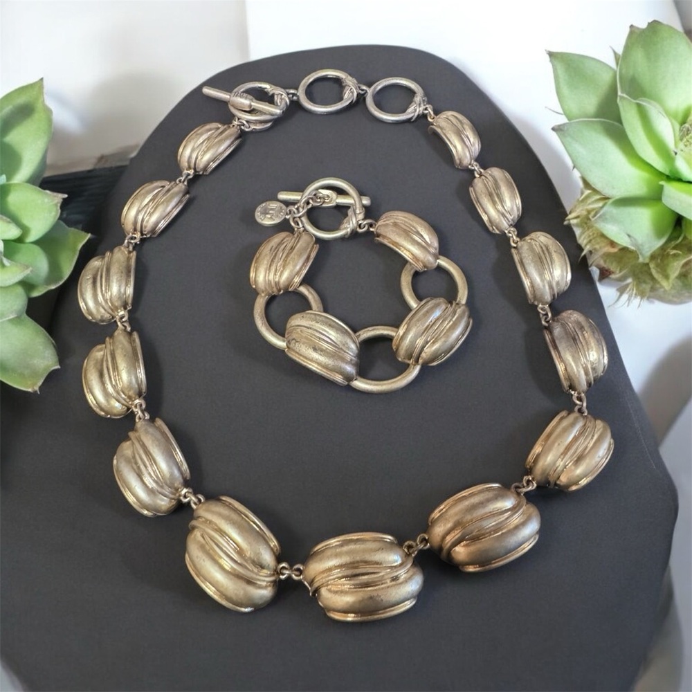 Jones NY Necklace Bracelet Set Gold Plated Chunky Large Link.